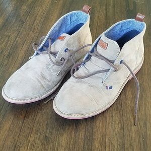 Boys Tommy Hilfiger Laced Shoes - Size 2